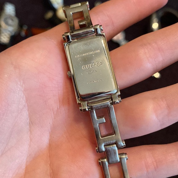 Guess watch - Picture 4 of 4